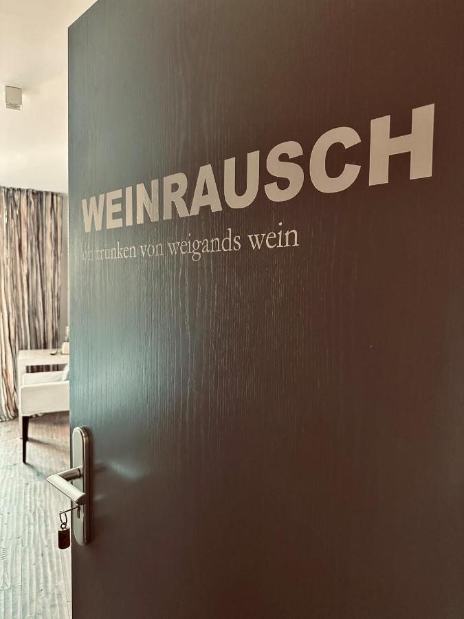 איפהופן Weingut Gaestehaus Weigand מראה חיצוני תמונה